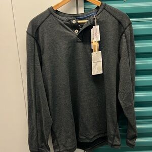 TOMMY BAHAMA SWEATER NEW SIZE S